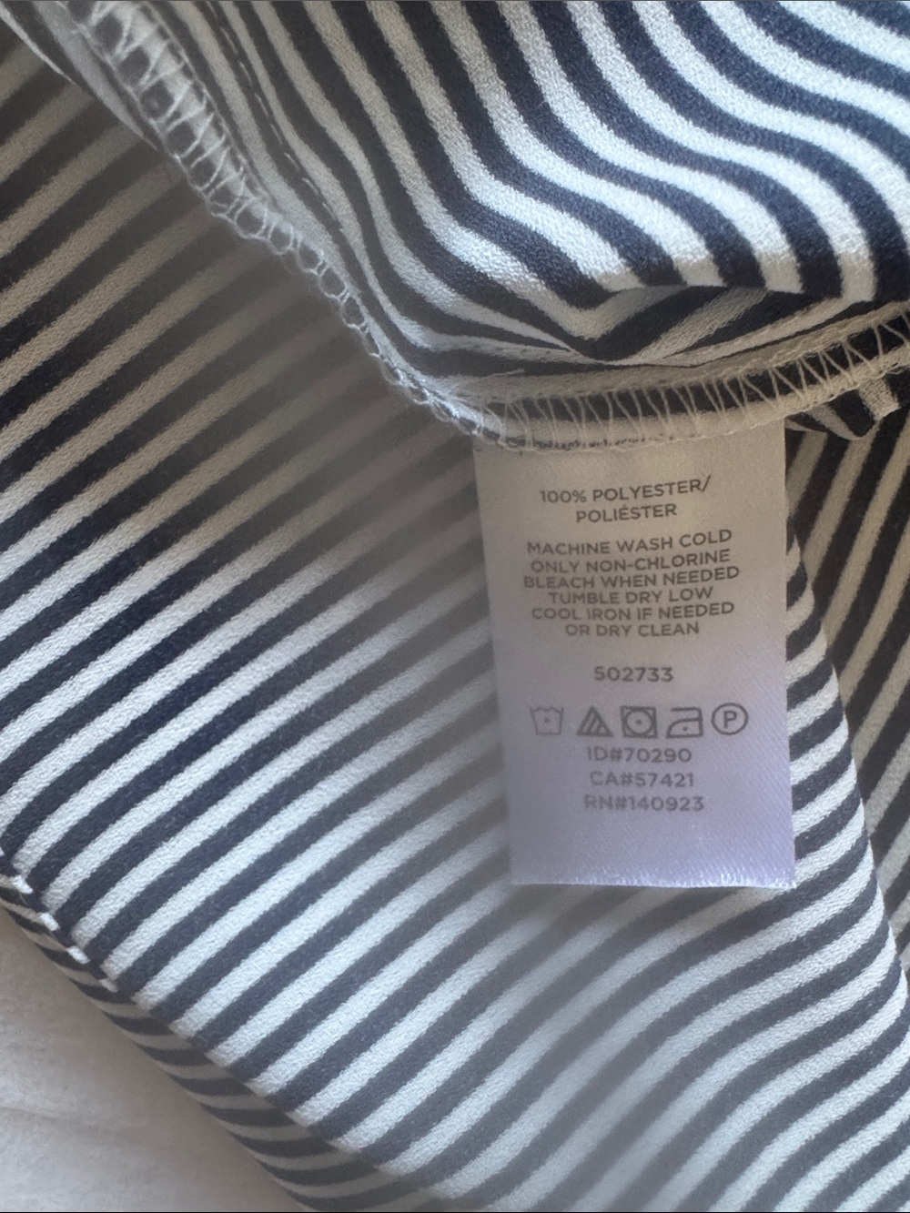 Loft Striped V-Neck Flutter Sleeve Top - Black & White size M - Picture 10 of 10